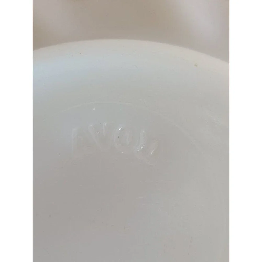 Vintage Avon Milk Glass Angel Cherub Shell Dish Soap Trinket Tray Vanity Decor